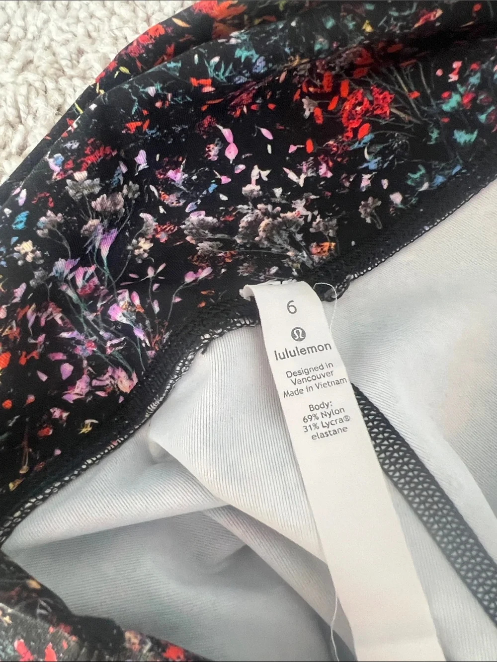 Lululemon high waist floral print wunder under leggings size 6